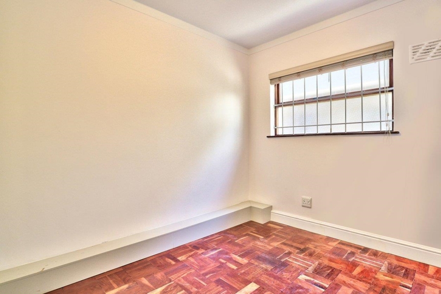 To Let 2 Bedroom Property for Rent in Gardens Western Cape